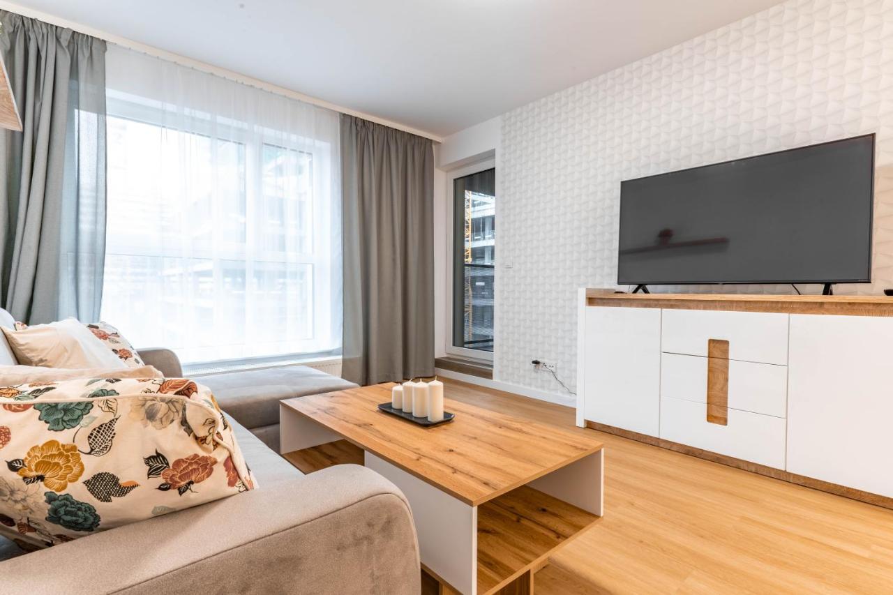 Wrocapartments Starcenter - Parking Free Breslavia Exterior foto
